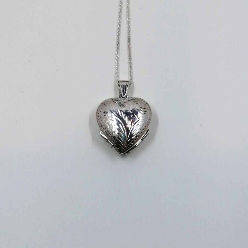Vintage Sterling Silver 4 Part Heart Locket Necklace 18 Inch Chain NIB - Picture 5 of 12